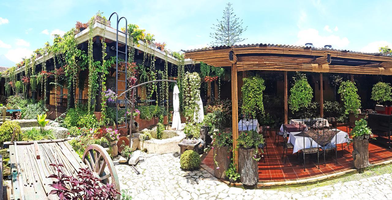 Hotel Eterna Primavera Antigua Exteriör bild